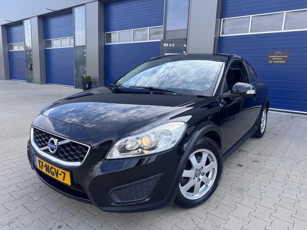 Volvo C30 1.6 Advantage airco nap!, Auto's, Voorwielaandrijving, 1596 cc, Gebruikt, Zwart