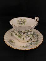 Royal Albert 'Pacific Dogwood' theekop en schotel, Ophalen of Verzenden