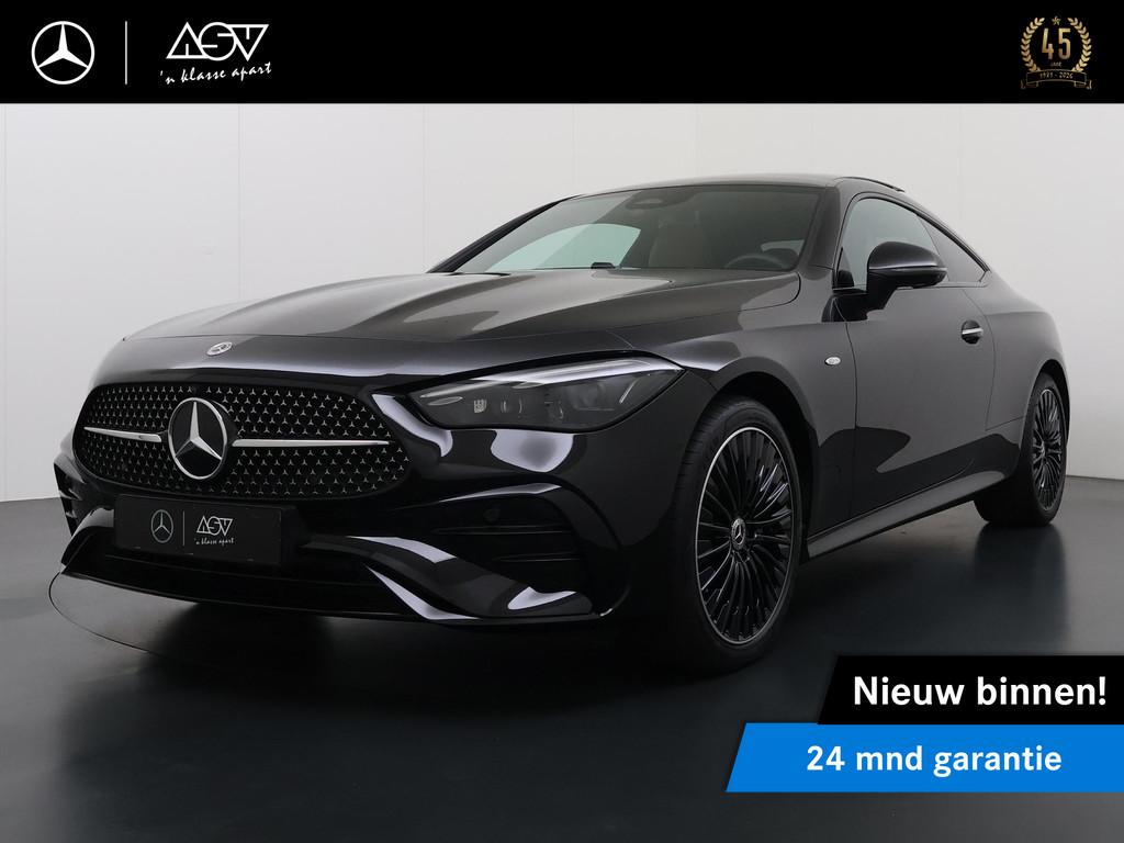 Mercedes-Benz CLE 300 e AMG Line Premium | Panorama - Schuif, Auto's, Mercedes-Benz, Automaat, 4 cilinders, Zwart, Plug-in hybride