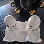 Rivièra Maison Peper en Zout Set met Eierhouder, nieuwstaat, Overige typen, Ophalen of Verzenden, Zo goed als nieuw, Steen/keramiek