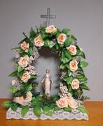 Maria hemel poort met zijde bloemen, Ophalen of Verzenden, Zo goed als nieuw