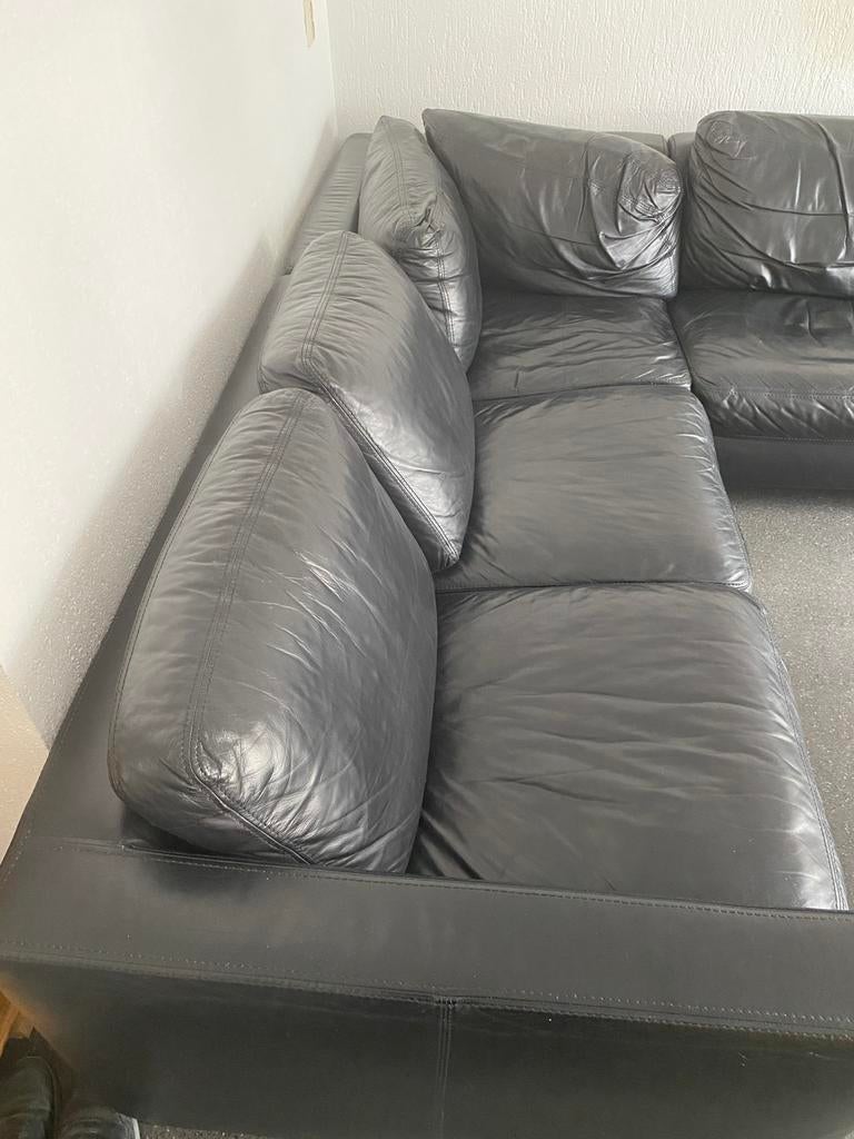 Zwartlederen hoekbank, 3en 2 met losse zit/ -rugkussens, Ophalen of Verzenden, Gebruikt, Modern classic