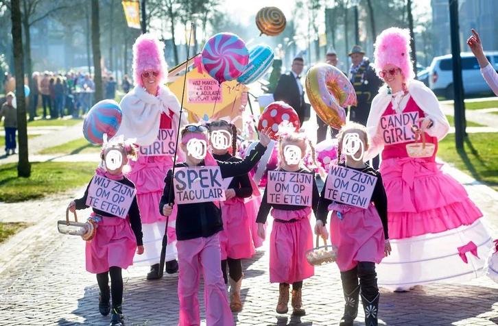 Carnaval optocht loopgroep, Kleding | Dames, Carnavalskleding en Feestkleding, Zo goed als nieuw, Carnaval, Ophalen