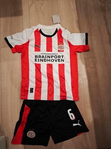 Psv broek en shirt Flamingo maat 152-164 beschikbaar voor biedingen