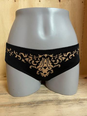 Twinset slip  maat 42 model deco color black beschikbaar voor biedingen