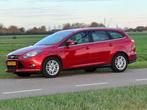 Ford Focus 1.6 Ecoboost 150pk 2013 Rood, Auto's, Zwart, 4 cilinders, 150 pk, Origineel Nederlands