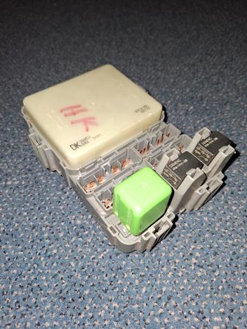 OEM Under Dash Fuse Box – 2001 Honda Accord (38850-S82-SAO1) beschikbaar voor biedingen