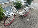 Omafiets/damesfiets 28 inch, Ophalen, Zo goed als nieuw, Versnellingen