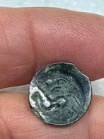 Schotelvormige zilveren? Keltische munt bodemvondst, Ophalen of Verzenden, Overige landen, Zilver