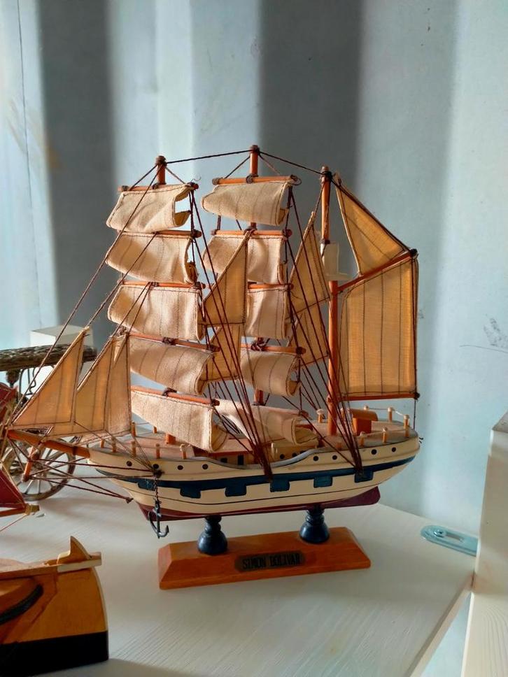Twee Vintage Scheepsmodellen, Antiek en Kunst, Curiosa en Brocante, Ophalen of Verzenden