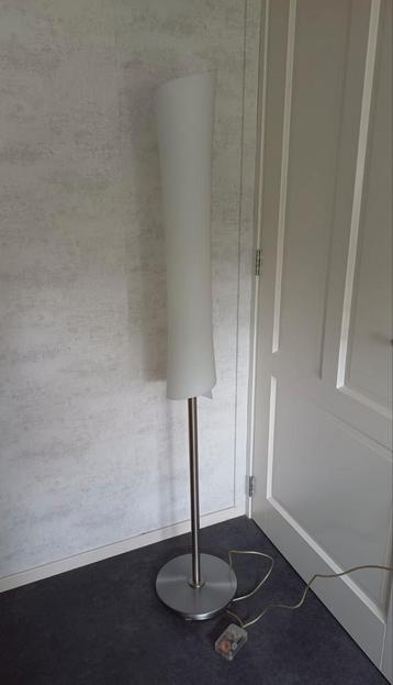 Mooie Kamerlamp - Sfeervolle Verlichting beschikbaar voor biedingen