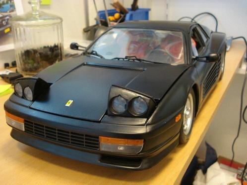 Ferrari 1/8 Pocher 1/8 512TR Testarossa coupè diverse kleure, Hobby en Vrije tijd, Modelauto's | 1:5 tot 1:12, Zo goed als nieuw