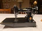 Singer featherweight 221K1 naaimachine portable, Ophalen