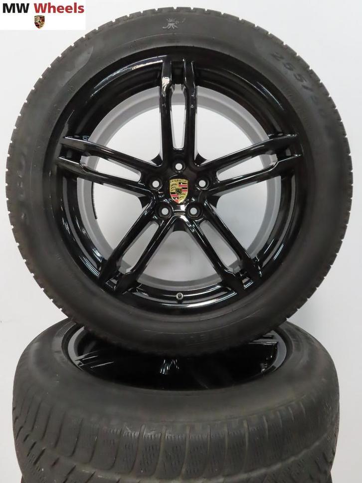 Porsche Macan 19 inch velgen Turbo met Pirelli winterbanden, Auto-onderdelen, Banden en Velgen, Banden en Velgen, Winterbanden