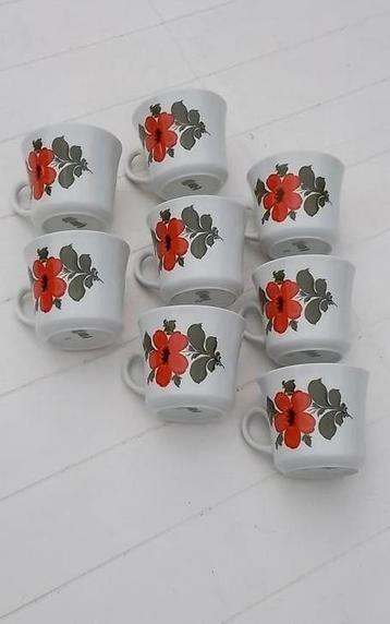 💐8 VINTAGE KOPJES MET ORANJE BLOEMEN SCHUMANN ARZBERG  beschikbaar voor biedingen