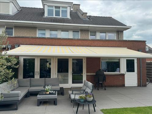 Knikarm zonnescherm, Tuin en Terras, Zonneschermen, Gebruikt, Knikarmscherm, 150 tot 300 cm, 450 cm of meer, Elektrisch, Ophalen of Verzenden