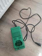 Acculader, Hitachi, 12 volt, Koopje, Ophalen, Gebruikt