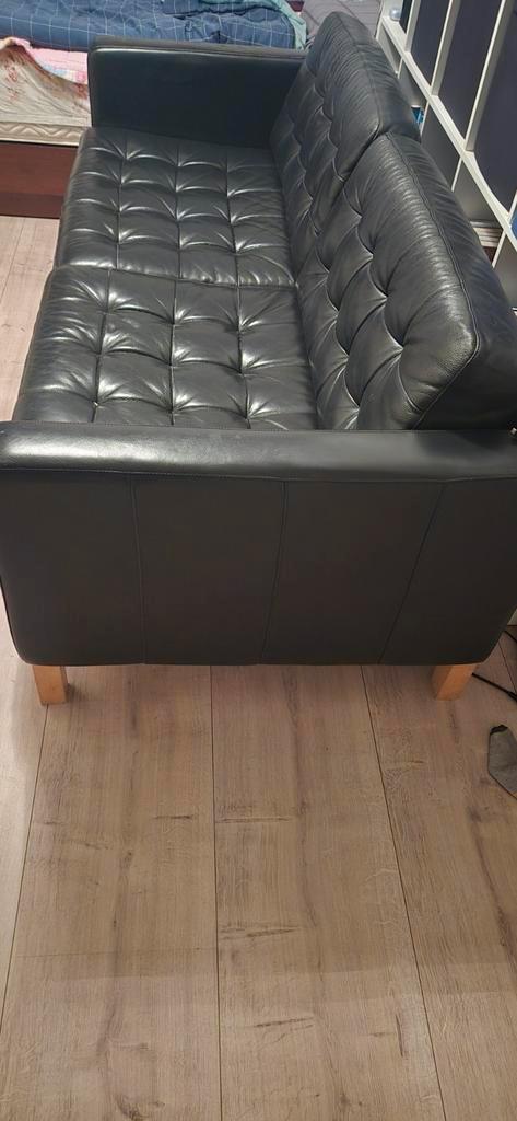 Zwarte leren bank - Stijlvol en comfortabel, Huis en Inrichting, Slaapkamer | Slaapbanken, Gebruikt, 180 cm, 200 cm, Tweepersoons