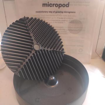 Mother MicroPod beschikbaar voor biedingen