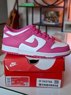 Nike Dunk Low "Active Fuchsia" maat 39, Nike, Nieuw, Ophalen of Verzenden, Sneakers of Gympen