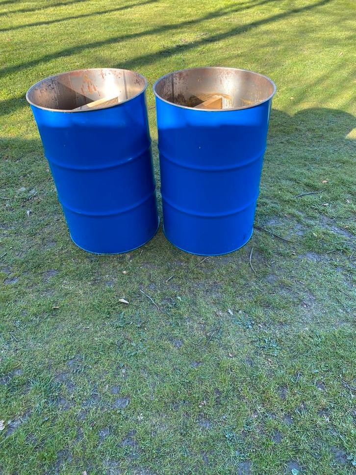 Vaten 200 liter, leuk voor oudejaarsavond, Tuin en Terras, Vuurkorven, Gebruikt, Ophalen