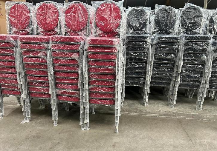 Stackchair - Stapelstoel - Horeca Kwaliteit - Goedkoopste NL, Huis en Inrichting, Barkrukken, Nieuw, 60 tot 90 cm, Kunststof, Metaal