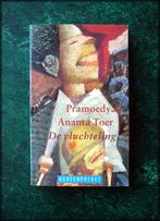 PRAMOEDYA ANANTA TOER - De Vluchteling, Verzenden, Zo goed als nieuw, Spiritualiteit algemeen, Achtergrond en Informatie