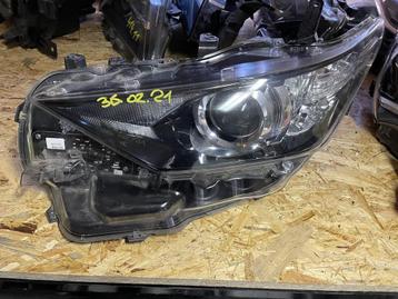 Toyota auris koplamp links full led 81150-02K30 beschikbaar voor biedingen
