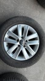 Lichtmetaal velgen Volkswagen 15 inch 195/65R15 2K5601025, Auto-onderdelen, Ophalen, 15 inch, Band(en), 195 mm