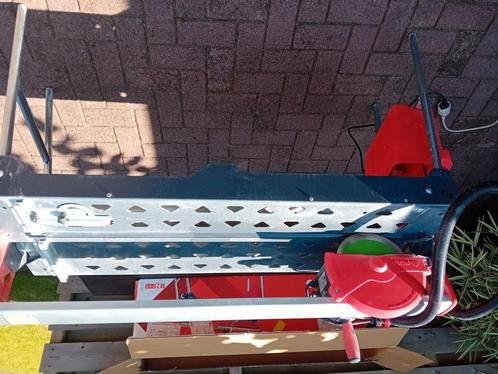 Rubi Natzaag 850 mm in gebruikte staat. Ideaal voor het zage, Doe-het-zelf en Verbouw, Gereedschap | Zaagmachines, Zo goed als nieuw