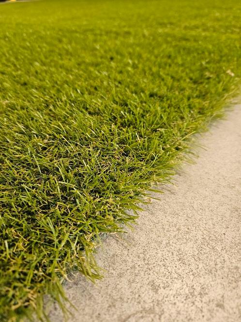 28m2 kunstgras coupon 25mm. 7.00 x 4.00 nu €280,-, Tuin en Terras, Gras en Kunstgras, Nieuw, 20 m² of meer, Ophalen of Verzenden