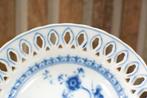 Victoria blue porseleinen schaaltje 39376, Huis en Inrichting, Keuken | Servies, Gebruikt, Ophalen of Verzenden, Schaal of Schalen