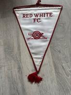 Arsenal Vaantje - Red White F.C., Ophalen of Verzenden, Zo goed als nieuw, Buitenlandse clubs, Vaantje of Sjaal