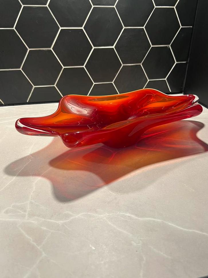 Vintage glazen schaal met cadmium, Antiek en Kunst, Antiek | Glas en Kristal, Ophalen of Verzenden