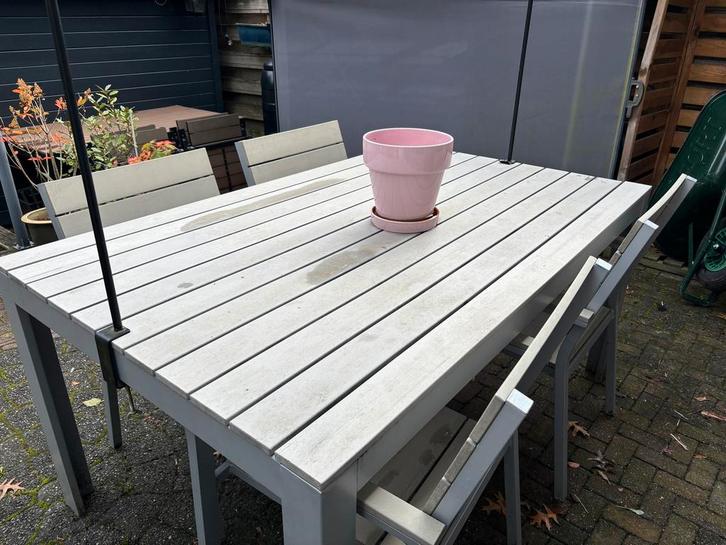 Ikea tuinset met vier stoelen, Tuin en Terras, Tuinsets en Loungesets, Zo goed als nieuw, Tuinset, Overige materialen, 4 zitplaatsen