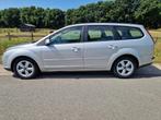 Ford Focus Wagon 1.8-16V Ambiente Flexifuel stoelver airco c, 65 €/maand, Gebruikt, Zwart, 4 cilinders