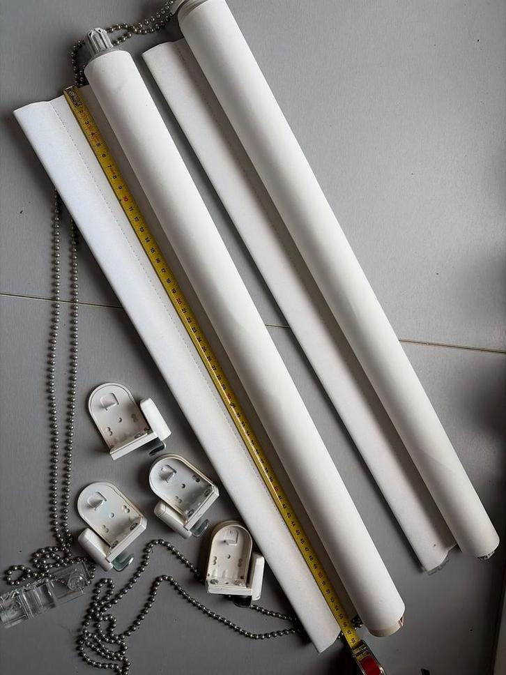 4x Verduisterende rolgordijnen, Huis en Inrichting, Stoffering | Gordijnen en Lamellen, Gebruikt, 150 tot 200 cm, Minder dan 50 cm