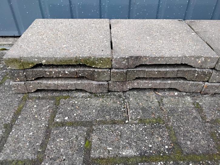 Stoep-/terrastegels beton 30x30x4 cm (aantal 86), Tuin en Terras, Tegels en Klinkers, Gebruikt, Terrastegels, Beton, 5 tot 10 m²