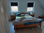 grenen bed 200x220, Huis en Inrichting, Slaapkamer | Bedden, Grenen bed, 180 cm, Gebruikt, Bruin