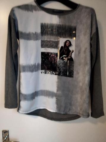 Grijs shirt van Geisha met leuke print, lange mouw, mt S beschikbaar voor biedingen