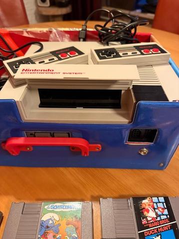 Nintendo Nes  compleet met spellen in 44 doos  beschikbaar voor biedingen