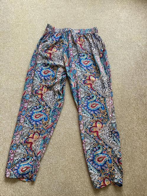Zomerbroek met Oosterse motief maat 38/40 luchtige katoen, Kleding | Dames, Broeken en Pantalons, Zo goed als nieuw, Maat 38/40 (M)