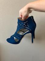 Nieuwe Bullboxer pumps sandalettes donkerblauw mt. 40, Kleding | Dames, Schoenen, Pumps, Blauw, Ophalen of Verzenden, Zo goed als nieuw