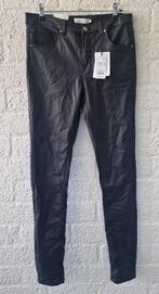 b.young Kato Kiko coated jeans zwart maat 30 nieuw, Ophalen of Verzenden, Nieuw, Zwart, W30 - W32 (confectie 38/40)