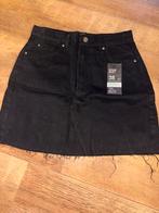 Zwart denim rokje - Maat 38 - Nieuw!, Kleding | Dames, Rokken, Maat 38/40 (M), Zwart, Nieuw, Ophalen of Verzenden