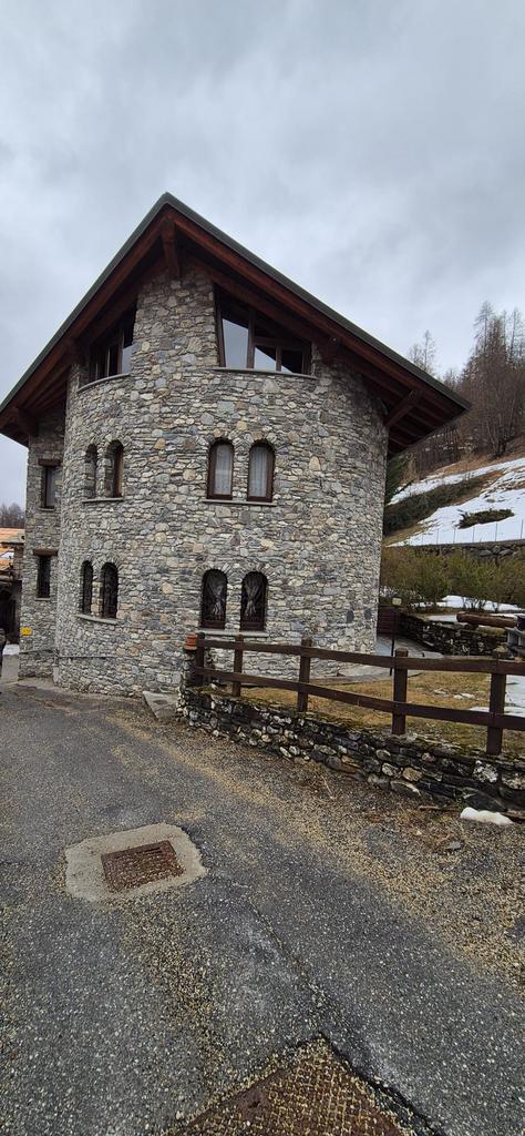 TE HUUR appartement Italiaanse Alpen/ Piemonte, Huizen en Kamers, Buitenland, Italië, Dorp