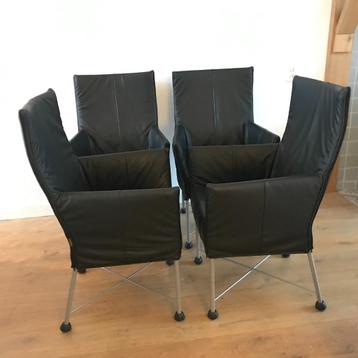 4 IZGS Montis Chaplin design stoelen modern zwart leer