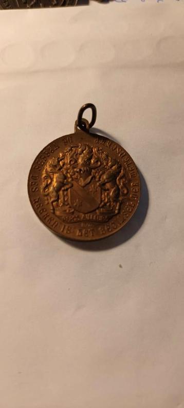 Oude herdenkingsmunt beschikbaar voor biedingen