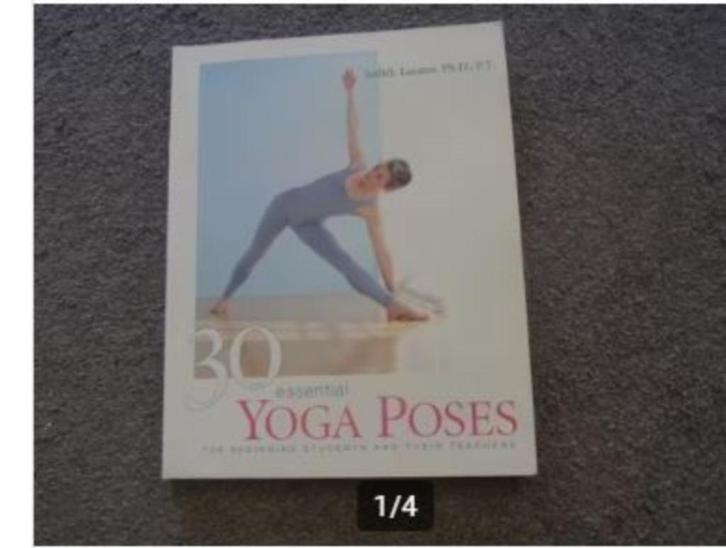 30 essential yoga poses Judith Lasater, Boeken, Esoterie en Spiritualiteit, Zo goed als nieuw, Instructieboek, Meditatie of Yoga