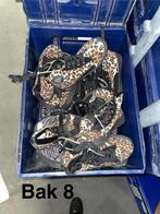 Partij / webshop rommelmarkt handel Sneakers / Schoenen, Kleding | Dames, Schoenen, Ophalen of Verzenden, Zo goed als nieuw, Overige kleuren